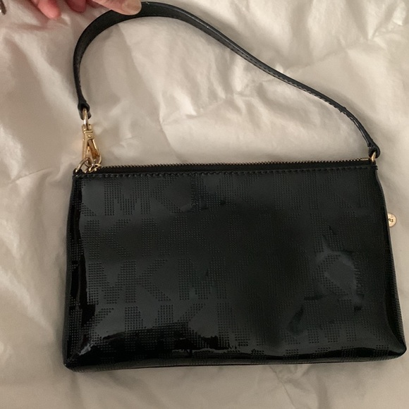 Michael Kors black patten purse - Picture 2 of 7